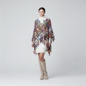 New in. Multicolor granny square shawl in vibrant colours.